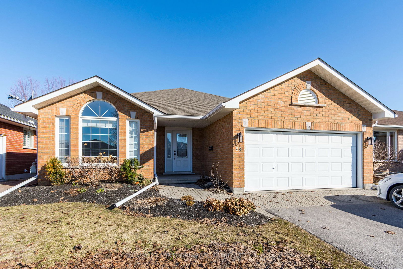 28-hickory-grove-belleville-ontario-x12933908