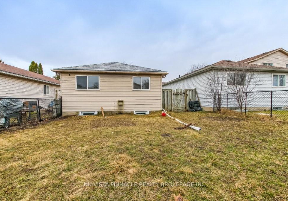 382-fleming-drive-london-east-ontario-x12933944