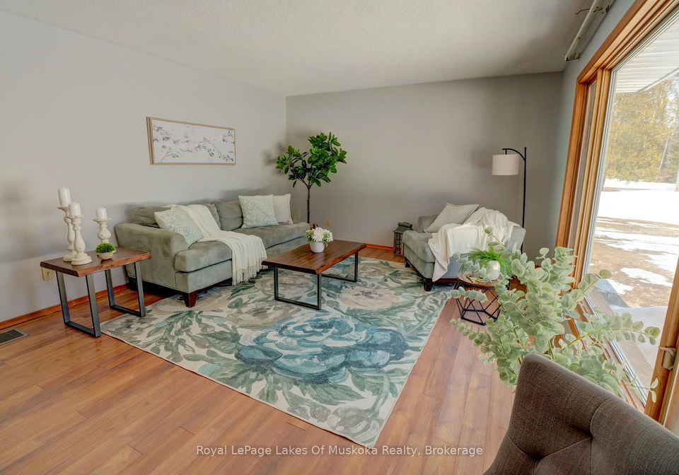 2-quirt-crescent-sundridge-ontario-x12933952