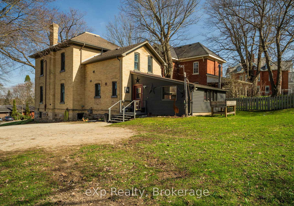 352-berford-street-south-bruce-peninsula-ontario-x12934008