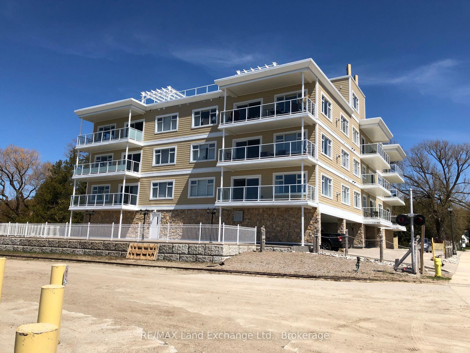 137-elgin-street-saugeen-shores-ontario-x12934044