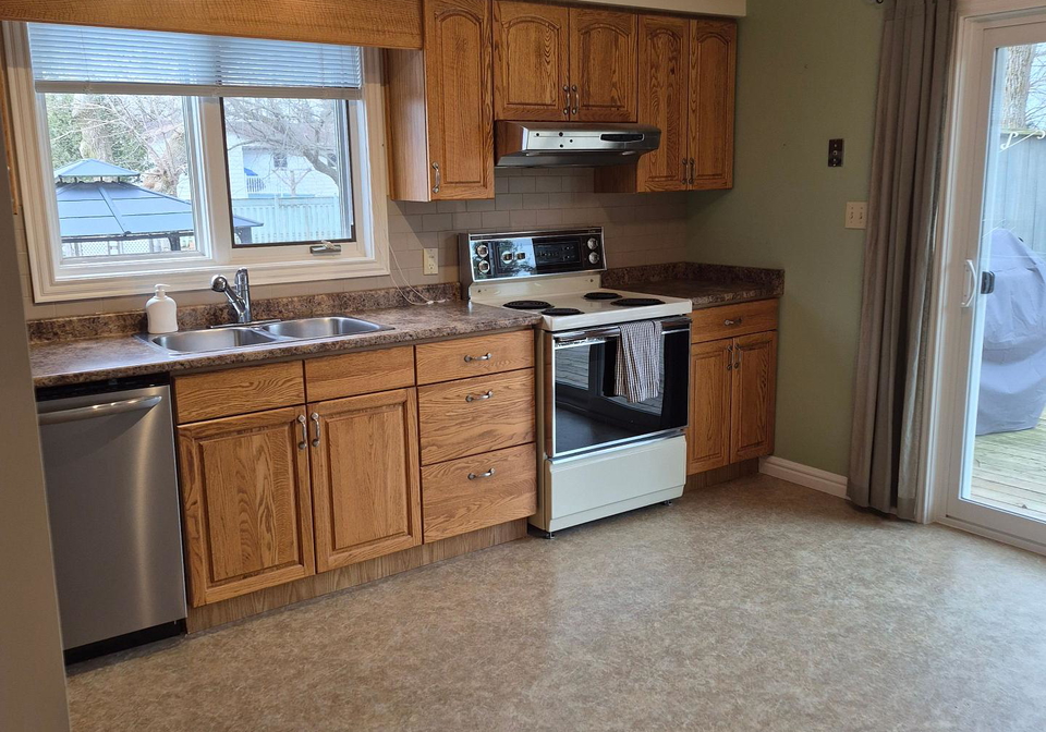 2022-e-7th-avenue-e-owen-sound-ontario-x12934108