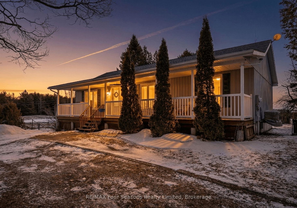 595365-4th-line-blue-mountains-ontario-x12934124