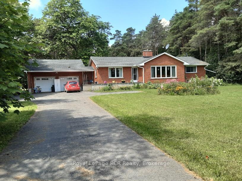 313634-highway-6-highway-w-west-grey-ontario-x12934622