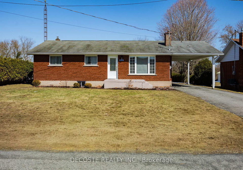 4213-lancaster-street-south-glengarry-ontario-x12934704