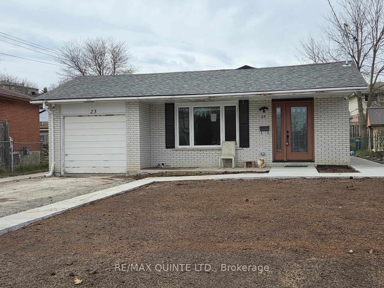 23-robertson-lane-belleville-ontario-x12934836