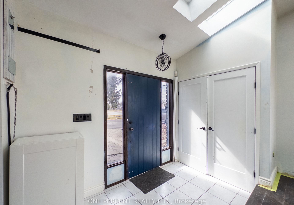 100-montrose-road-quinte-west-ontario-x12934872