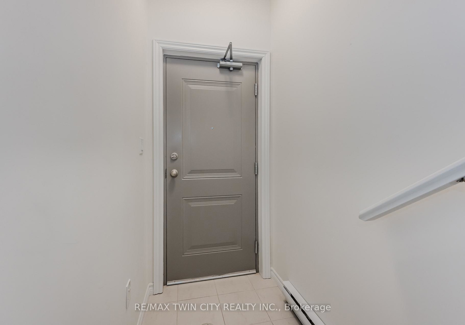 6-lomond-lane-kitchener-ontario-x12934972