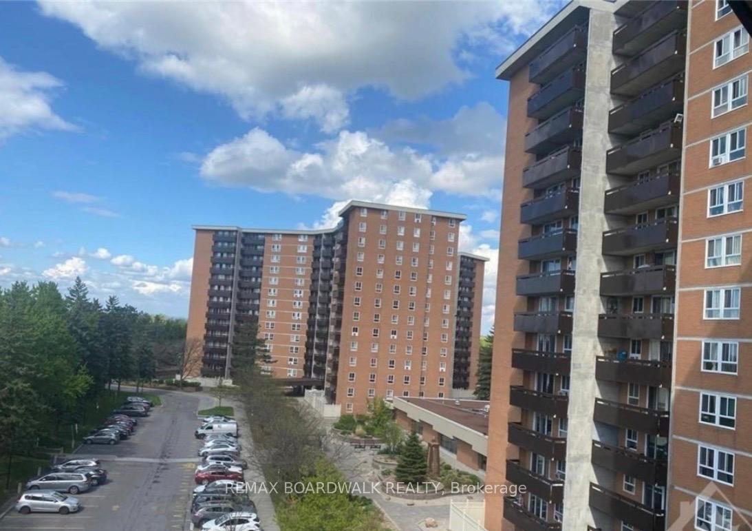 2000-jasmine-crescent-ottawa-ontario-x12934998