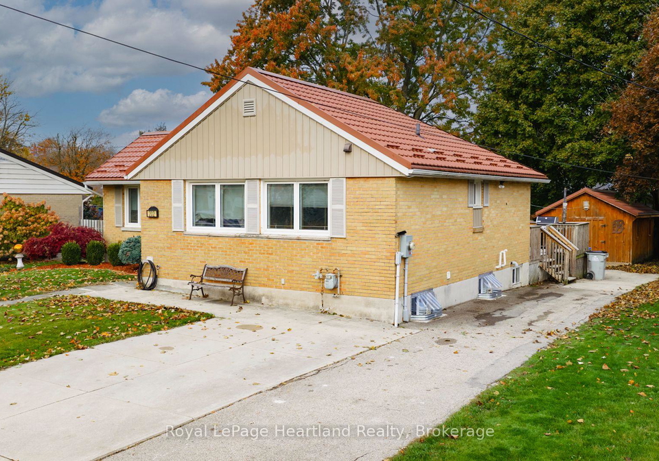 202-st-david-street-west-perth-ontario-x12935262