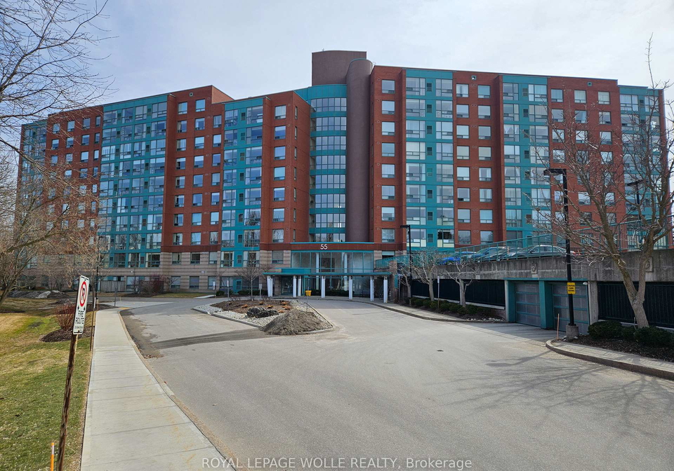 55-blue-springs-drive-waterloo-ontario-x12935394
