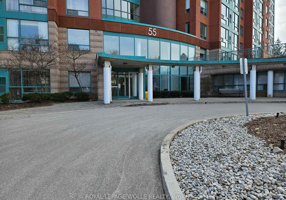 55-blue-springs-drive-waterloo-ontario-x12935394