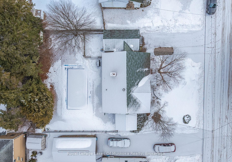 10-morris-avenue-huntsville-ontario-x12935488
