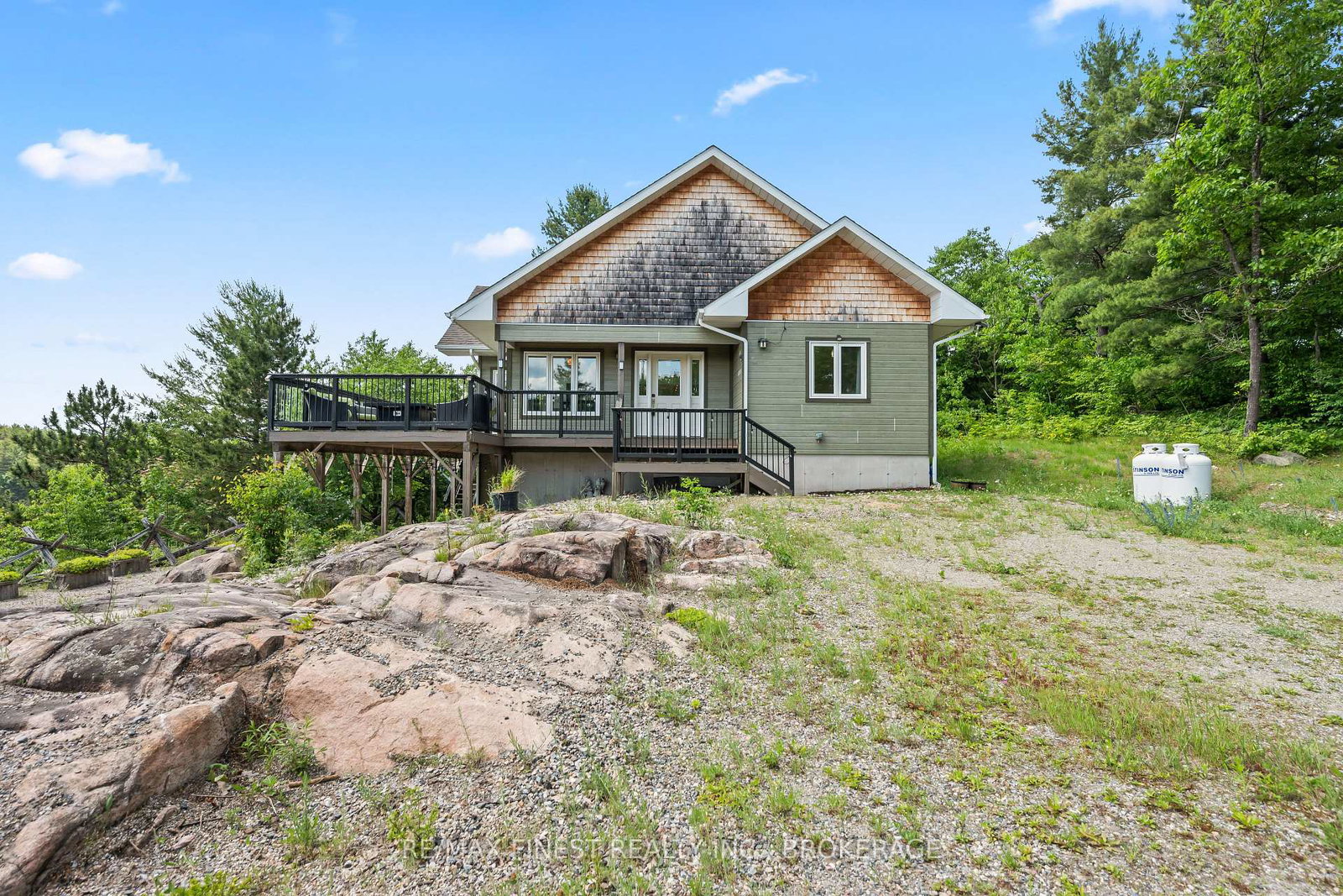 2092-beach-road-frontenac-ontario-x12935540
