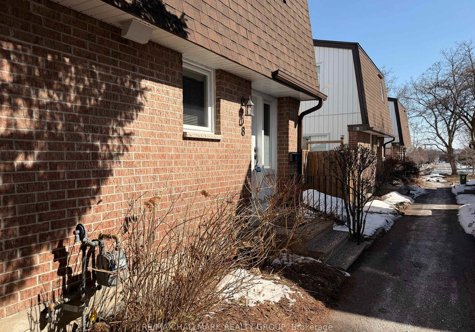 837-eastvale-drive-ottawa-ontario-x12935698