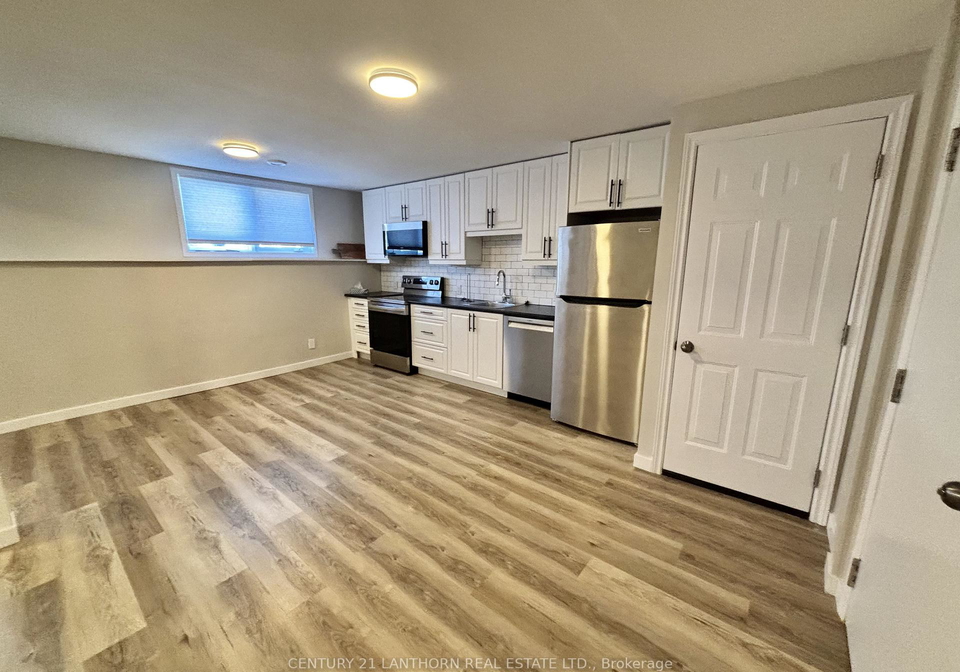 3-1st-avenue-prince-edward-county-ontario-x12935760