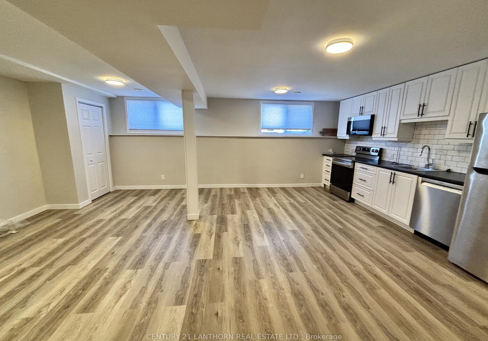 3-1st-avenue-prince-edward-county-ontario-x12935760