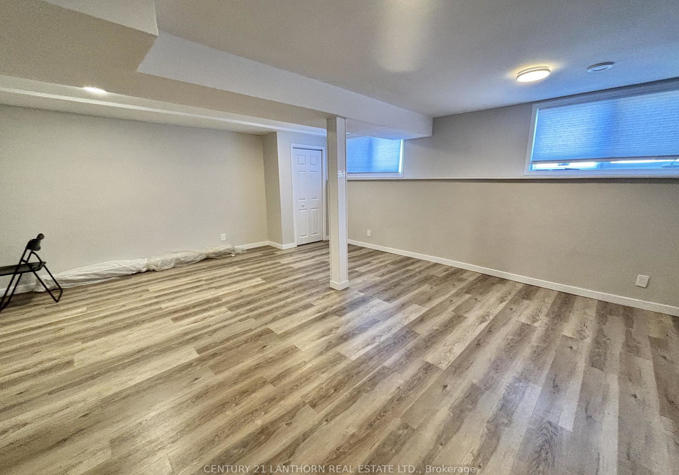 3-1st-avenue-prince-edward-county-ontario-x12935760