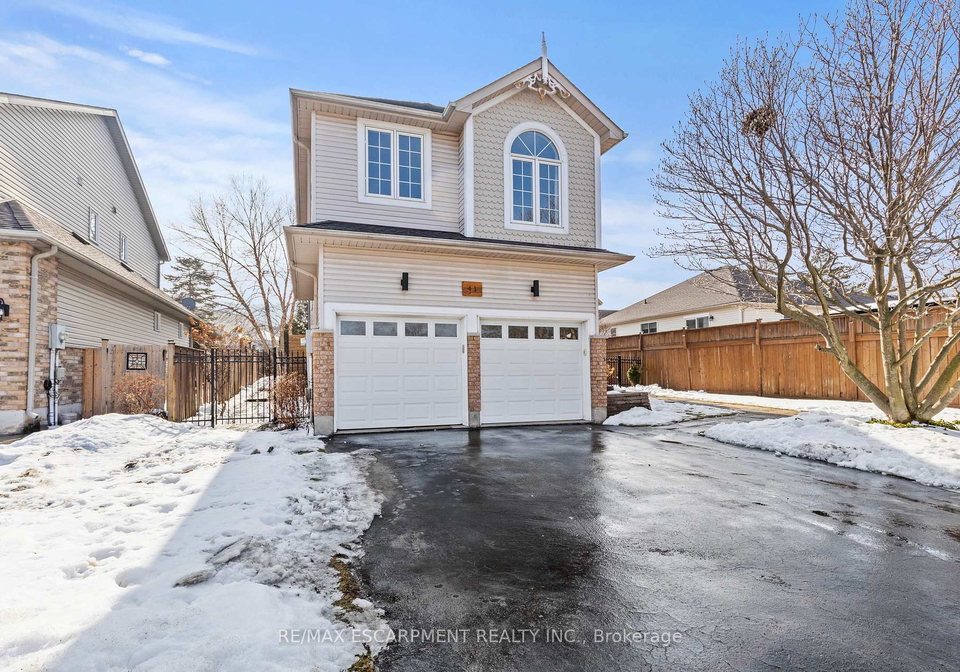 41-griffith-drive-grimsby-ontario-x12935886