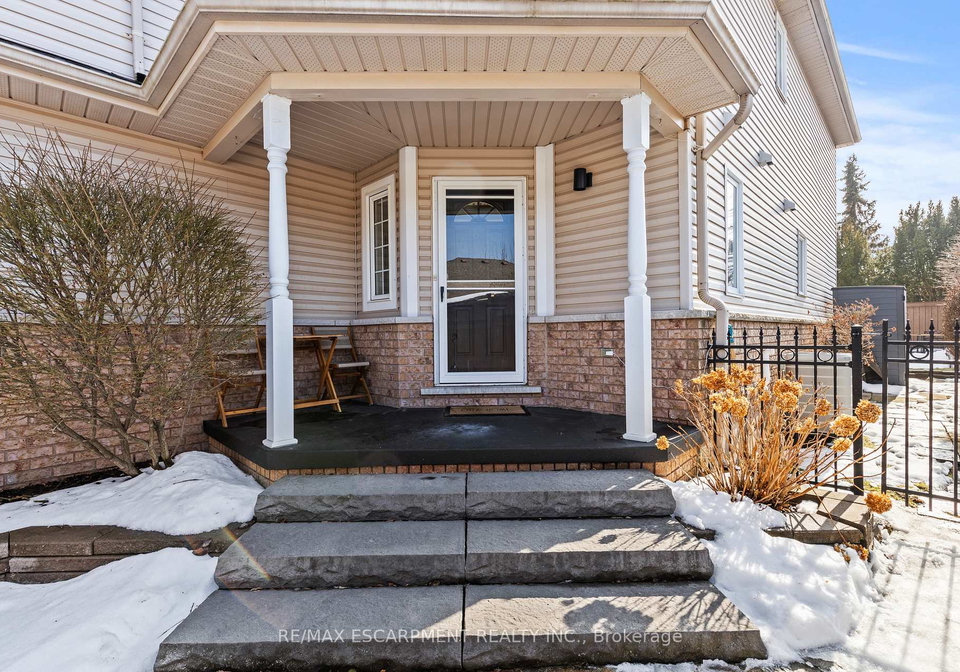41-griffith-drive-grimsby-ontario-x12935886