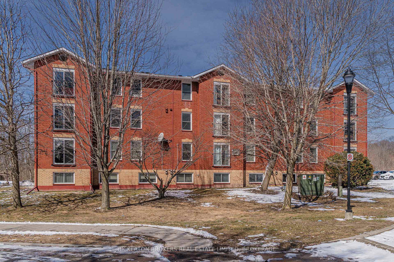 540-talbot-place-gananoque-ontario-x12936134
