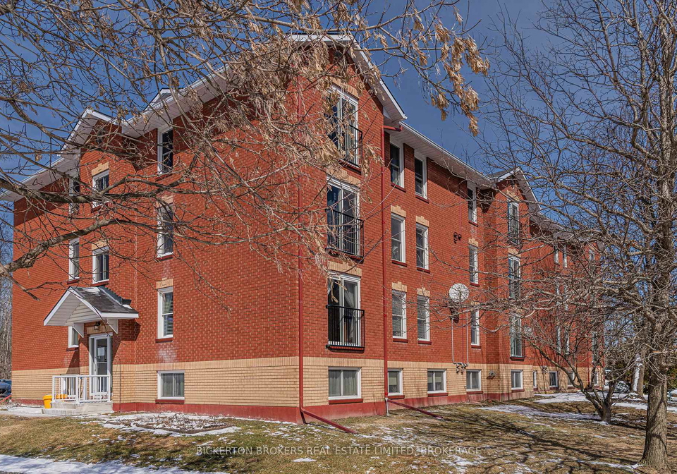 540-talbot-place-gananoque-ontario-x12936134