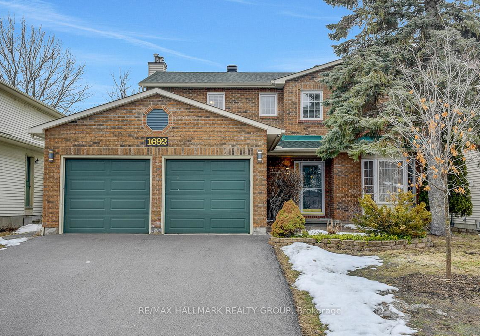 1692-caminiti-crescent-ottawa-ontario-x12936142