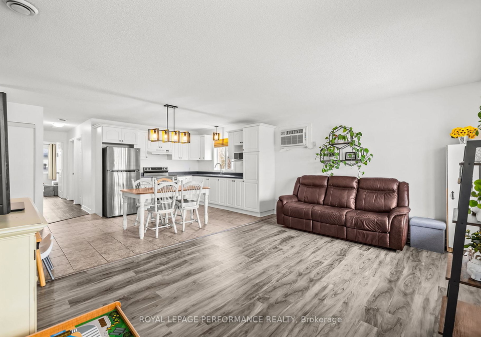 169-mabel-street-the-nation-ontario-x12936274