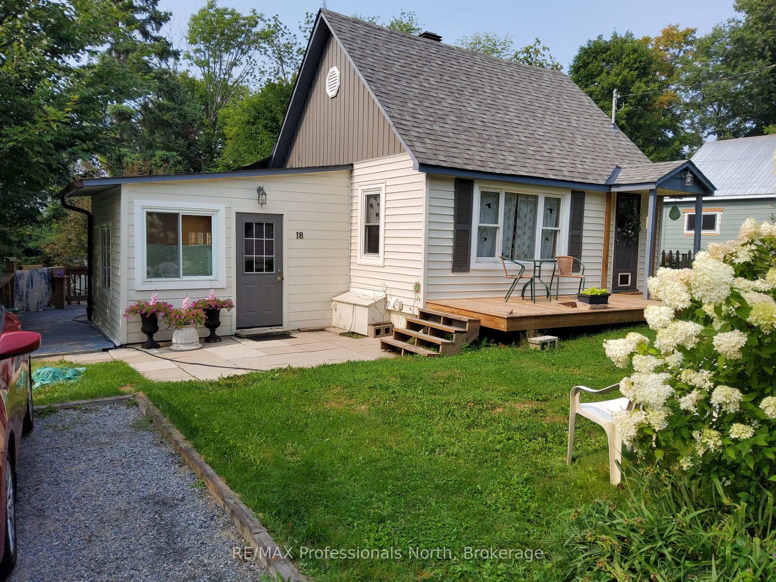 18-george-street-huntsville-ontario-x12936364