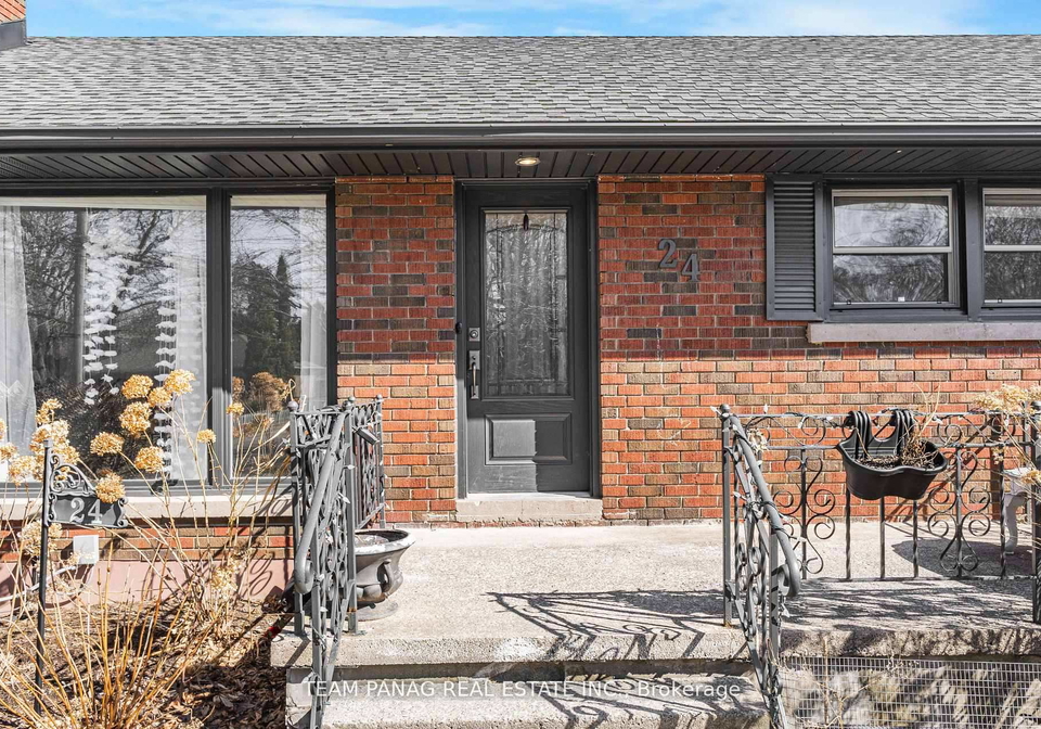 24-brisbane-glen-st-catharines-ontario-x12936388