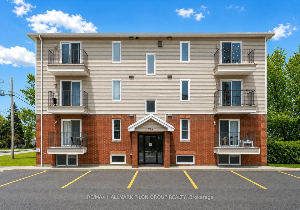 902-notre-dame-street-russell-ontario-x12936938