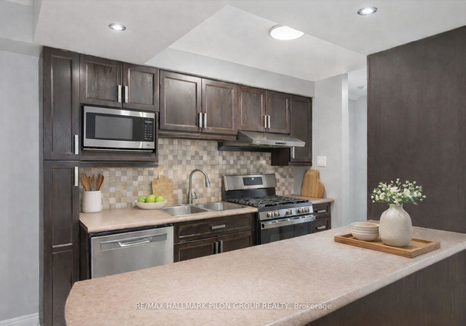 902-notre-dame-street-russell-ontario-x12936938