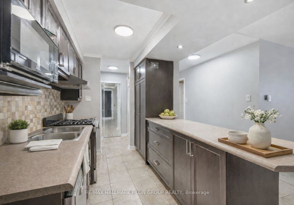 902-notre-dame-street-russell-ontario-x12936938