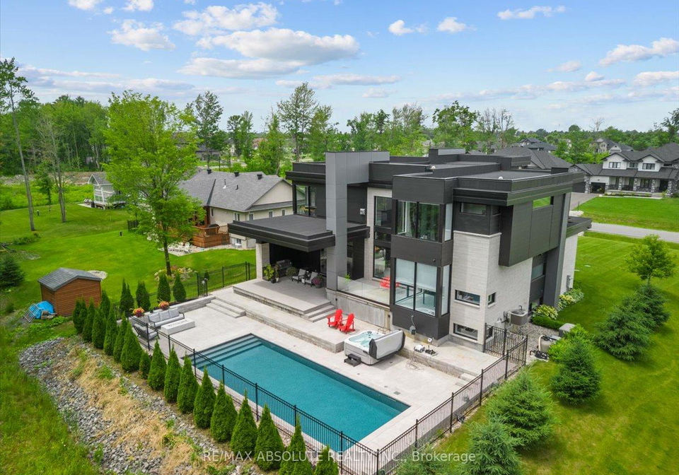 553-shoreway-drive-ottawa-ontario-x12937596