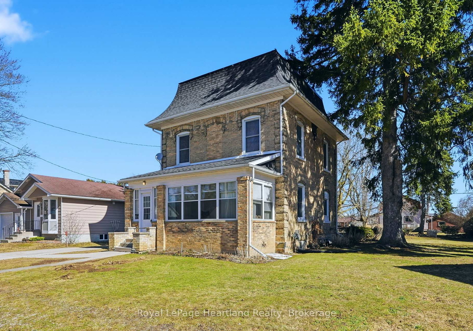 77-king-street-s-minto-ontario-x12937698