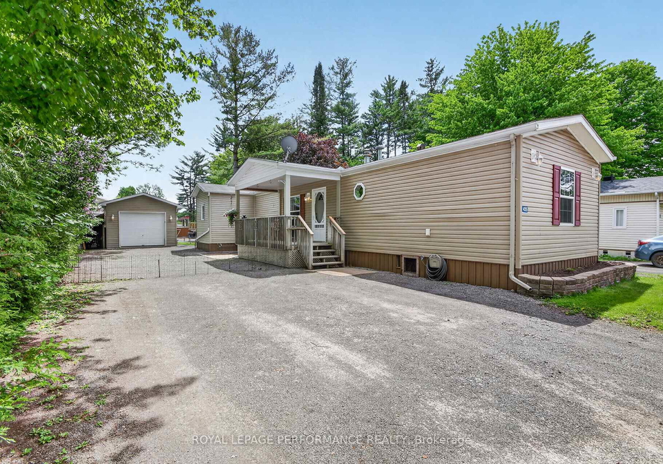 8250-county-road-17-clarence-rockland-ontario-x12937960