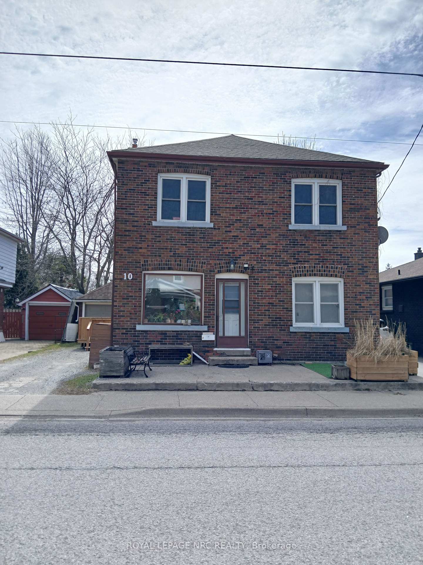 10-beech-street-st-catharines-ontario-x12937978