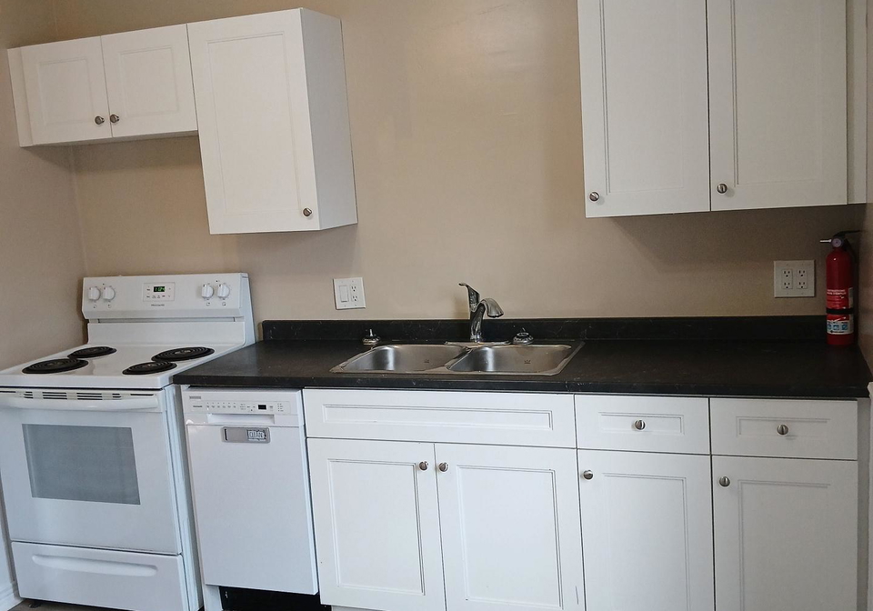 10-beech-street-st-catharines-ontario-x12937978