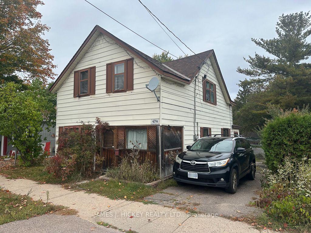 979-lea-street-pembroke-ontario-x12938214