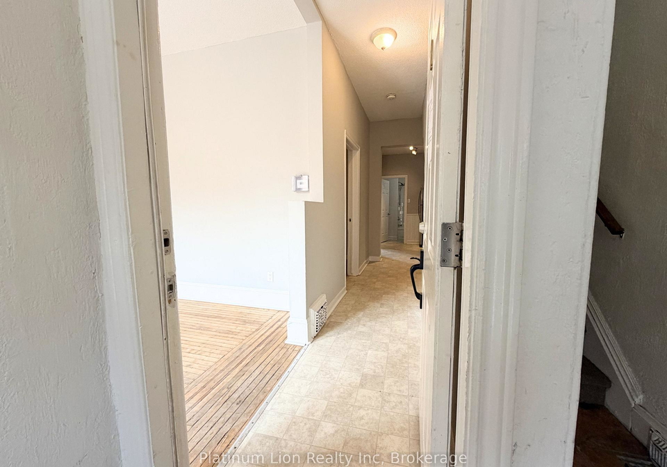 92-grant-avenue-hamilton-ontario-x12938464