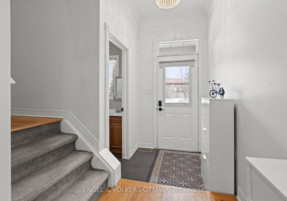 37-laumann-court-ottawa-ontario-x12938474
