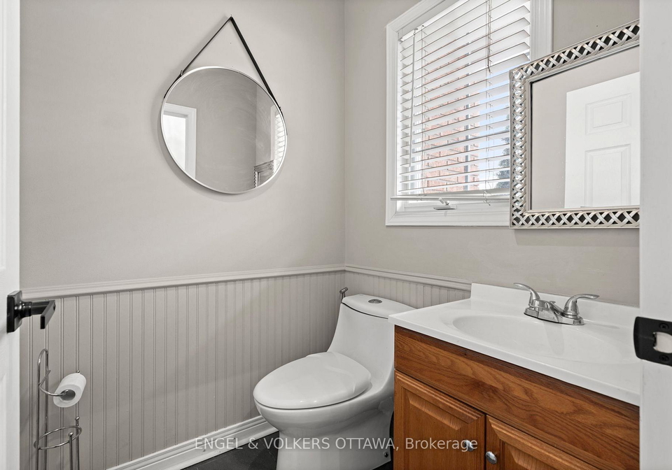 37-laumann-court-ottawa-ontario-x12938474