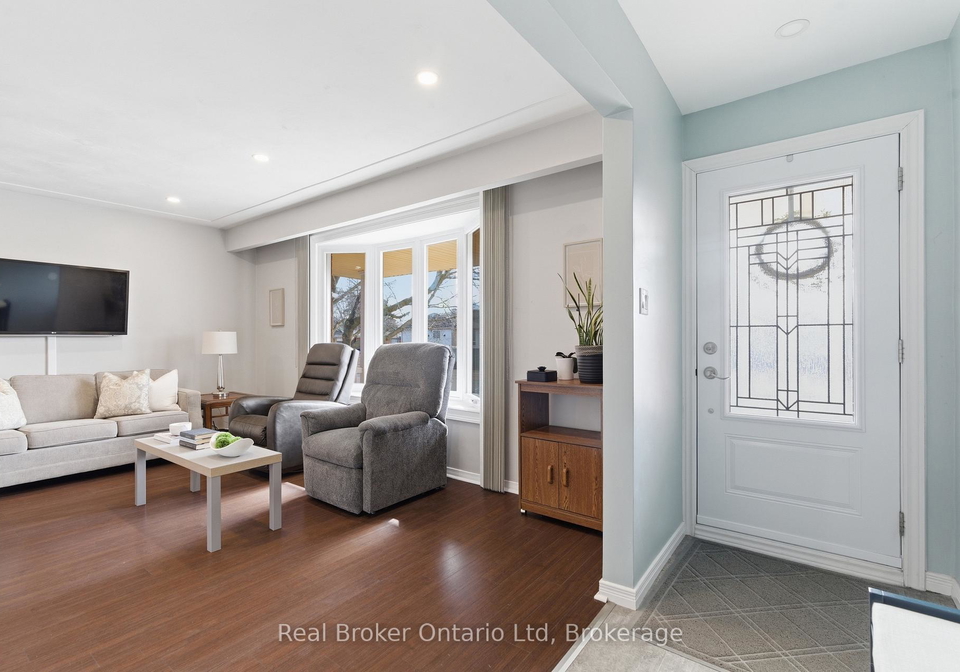 10-brookside-crescent-kitchener-ontario-x12938508