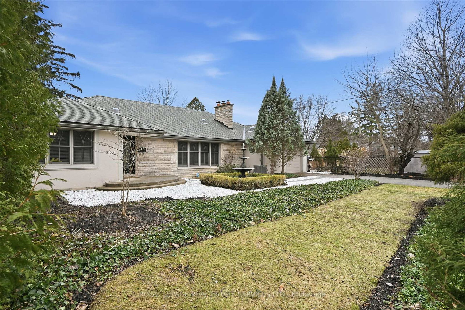 108-lloyminn-avenue-hamilton-ontario-x12938918