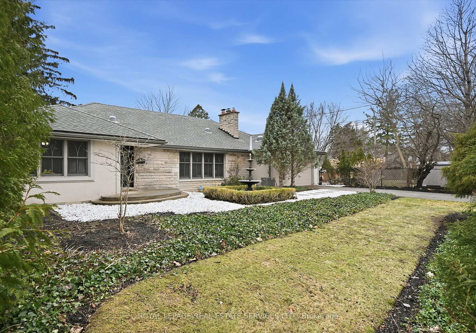 108-lloyminn-avenue-hamilton-ontario-x12938918
