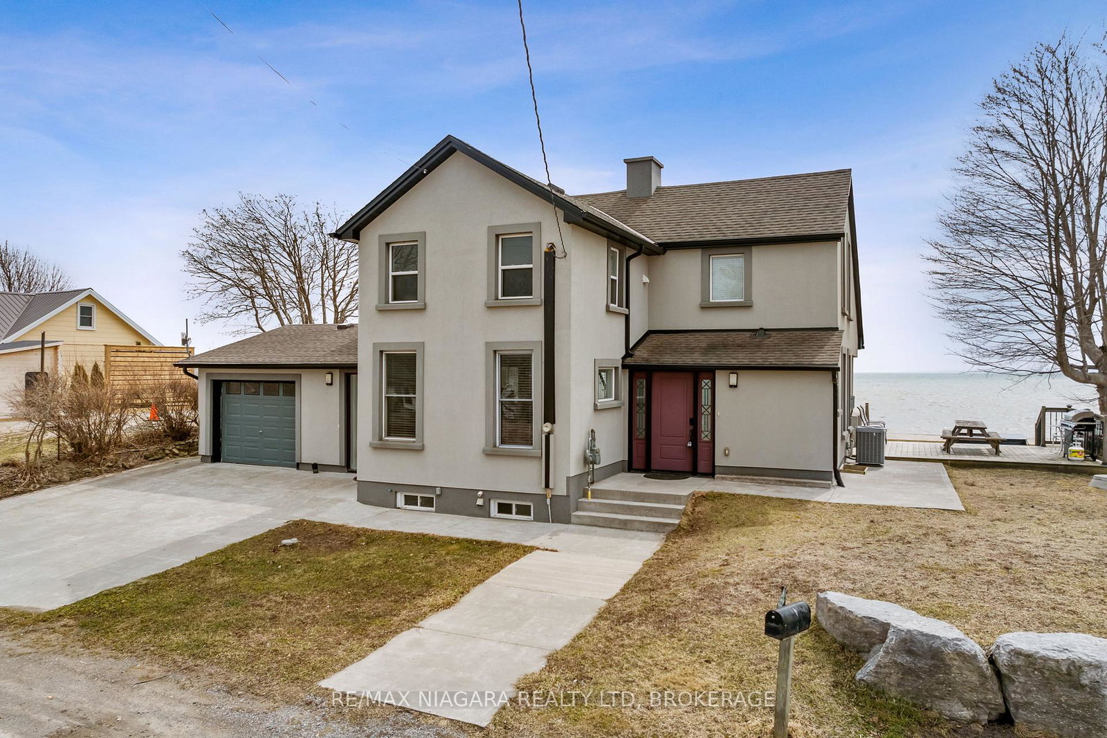 2952-north-shore-regional-road-3-drive-e-haldimand-ontario-x12938926