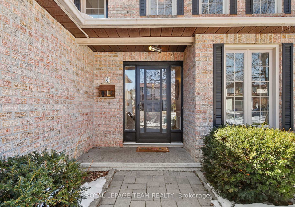 8-huntsman-crescent-kanata-ontario-x12939644