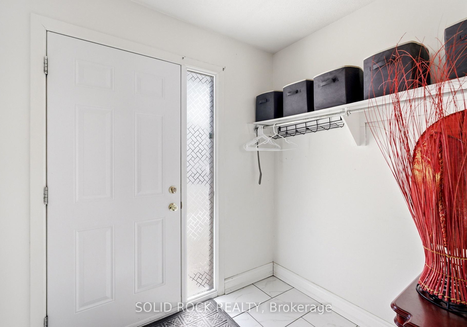 51-angela-private-ottawa-ontario-x12939788