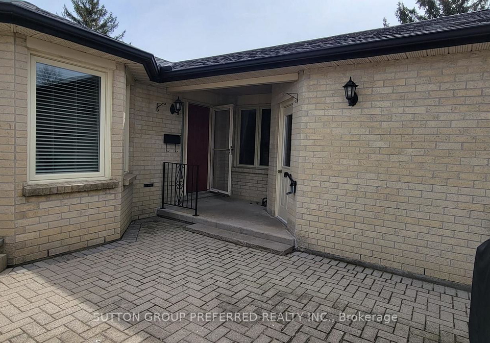 211-pine-valley-drive-london-south-ontario-x12939998
