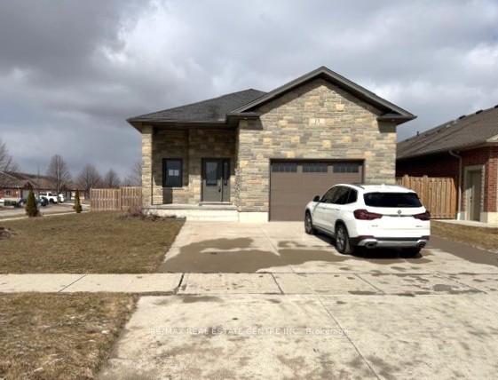 13-forbes-crescent-north-perth-ontario-x12940104